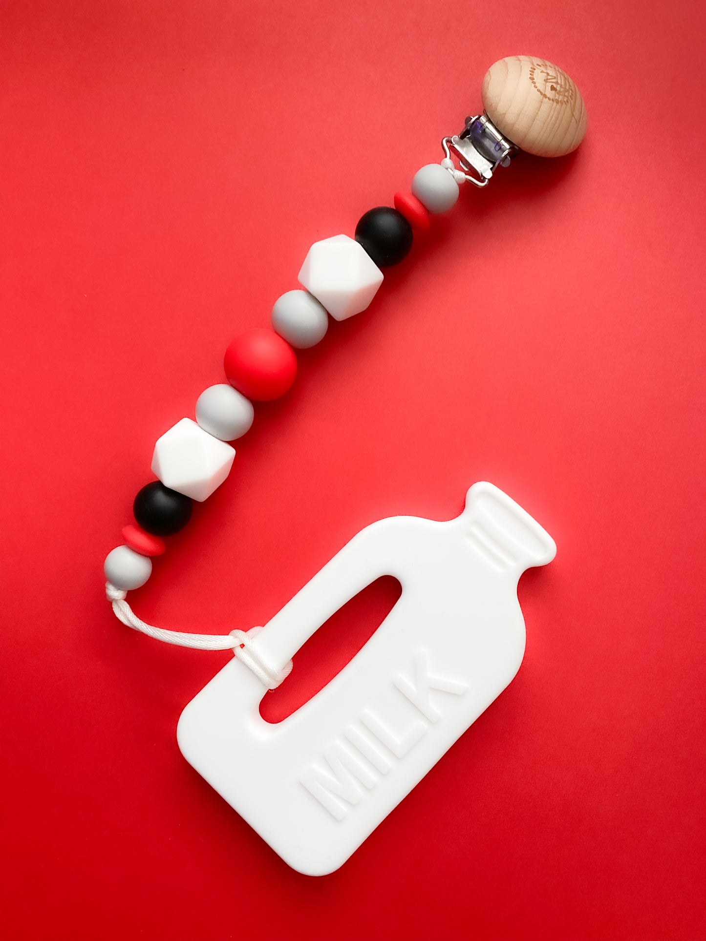 Milk Teether + Clip