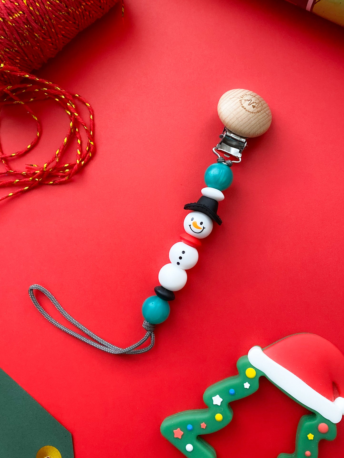 Snowman Pacifier Clip