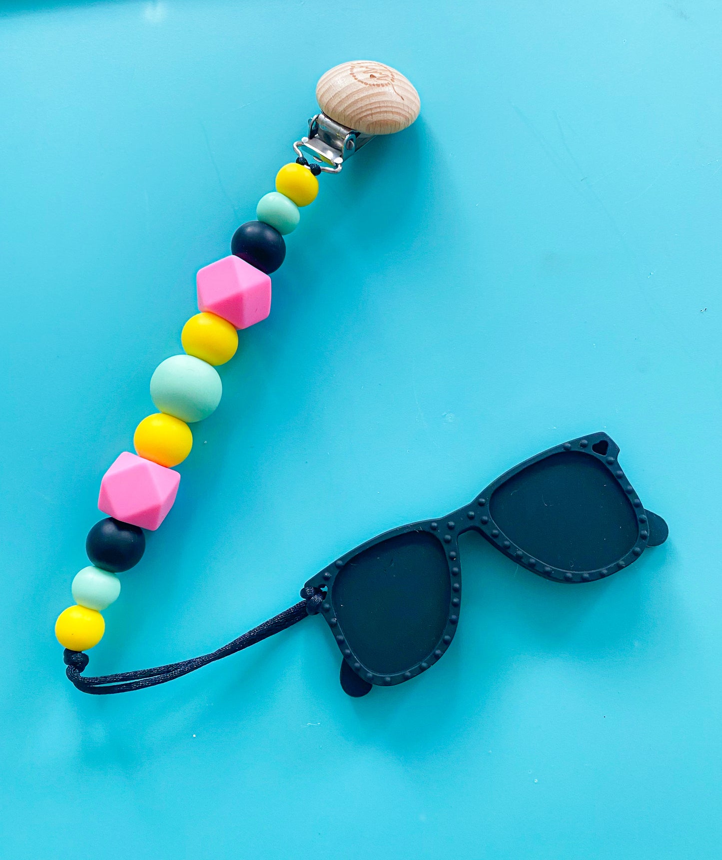 Sunglasses Teether + Clip